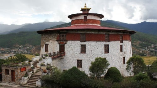 Cr : bhutantravel.guide