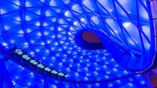 Cr : shanghaidisneyresort.com