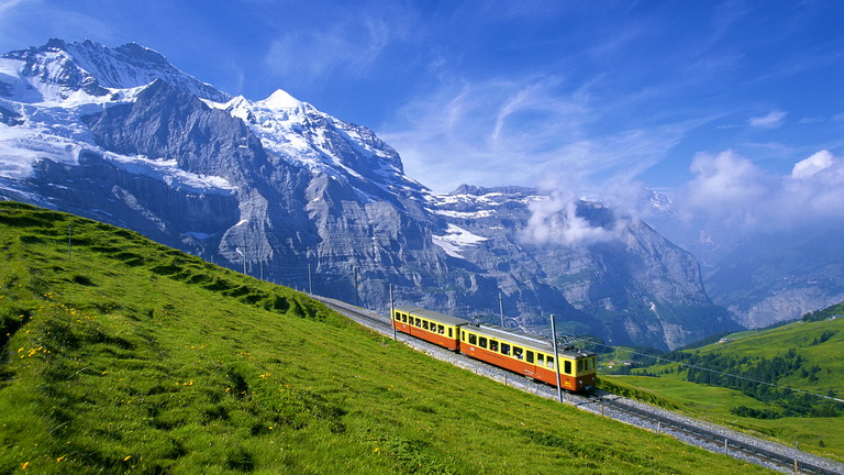 Package Switzerland 8D5N ไม่รวมตั๋วเครื่องบิน เที่ยวด้วยตัวเอง ราคาเริ่มต้น 44,500 บาท เหมาะสำหรับผู้ที่ใช้ภาษาอังกฤษได้เท่านั้น