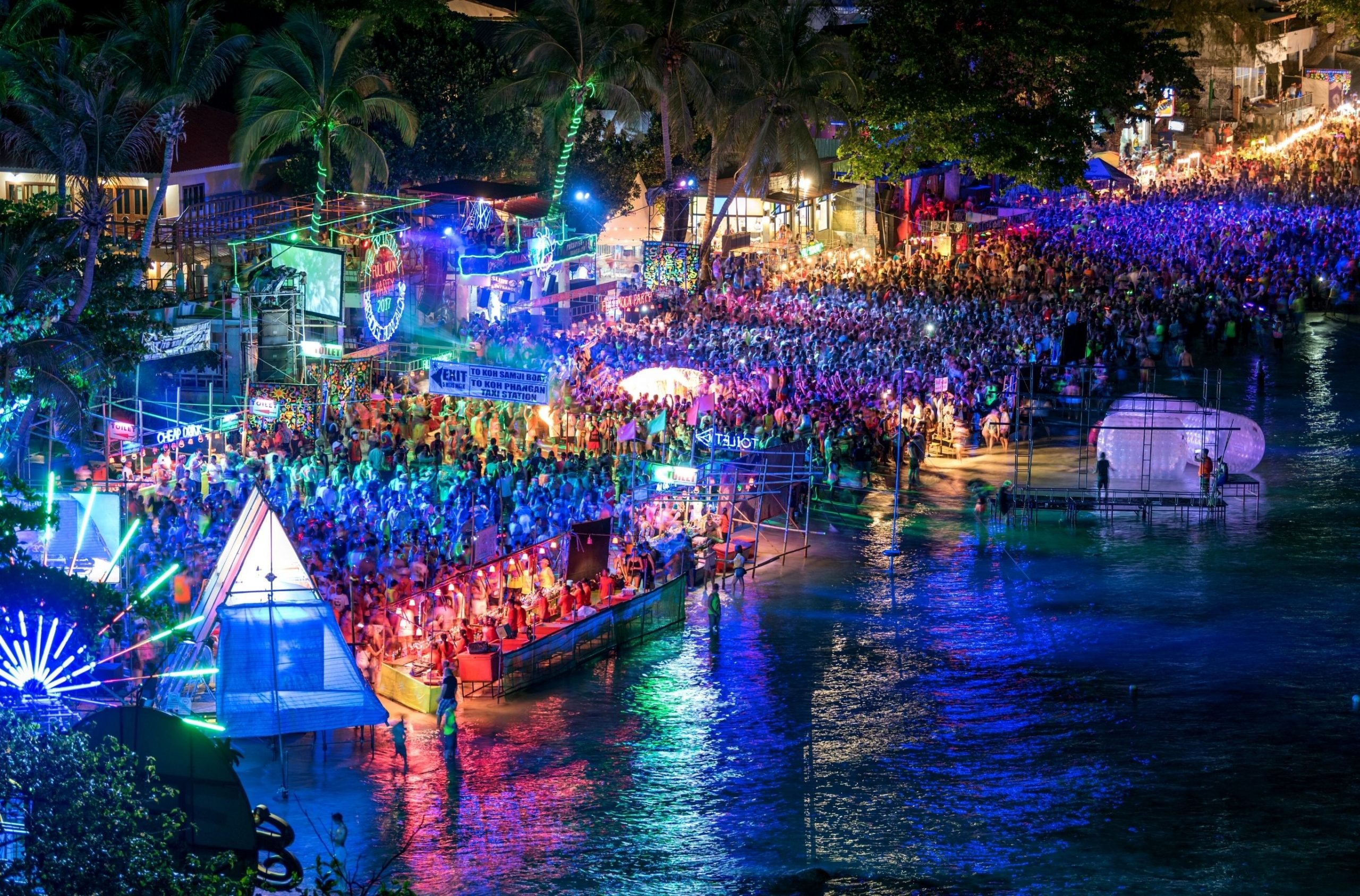 Full Moon Party, Haad Rin Beach, Koh Phangan Getty Images, Canva (2